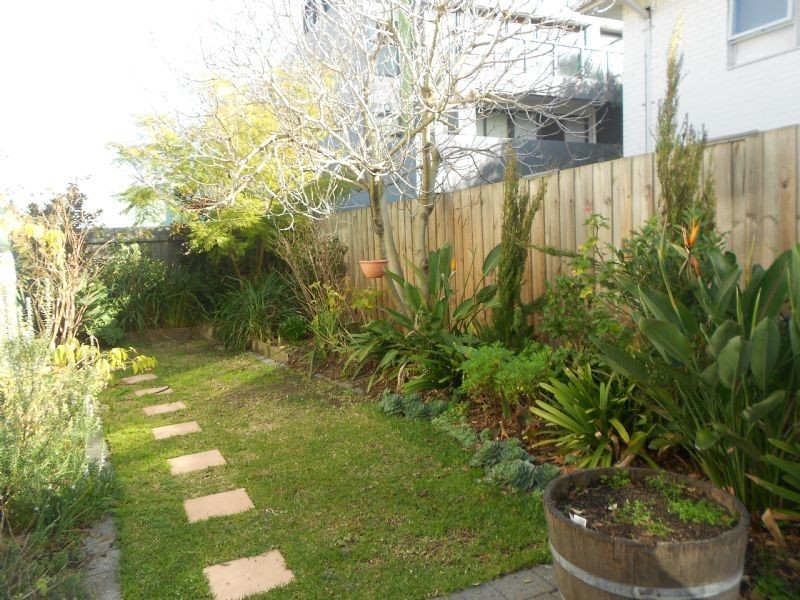 2/5 Huntly Street, Glen Huntly VIC 3163