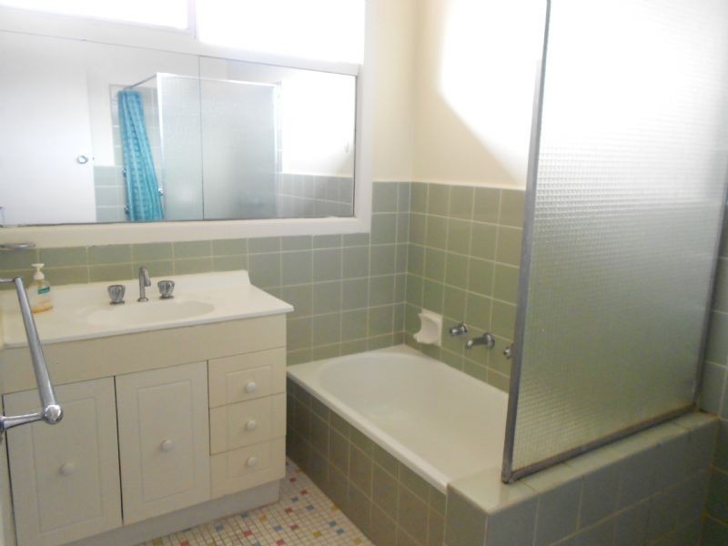 2/15 Mackay Avenue, Glen Huntly VIC 3163