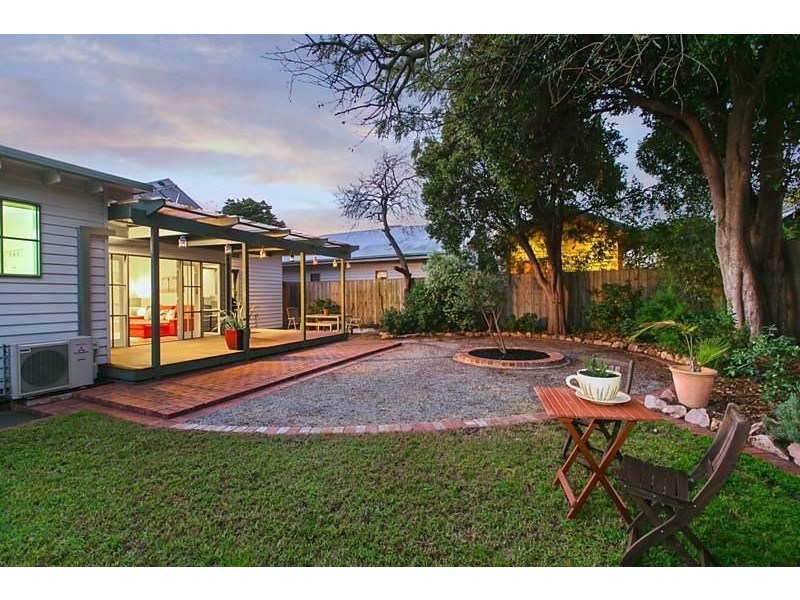 48 Katandra Rd, Ormond VIC 3204