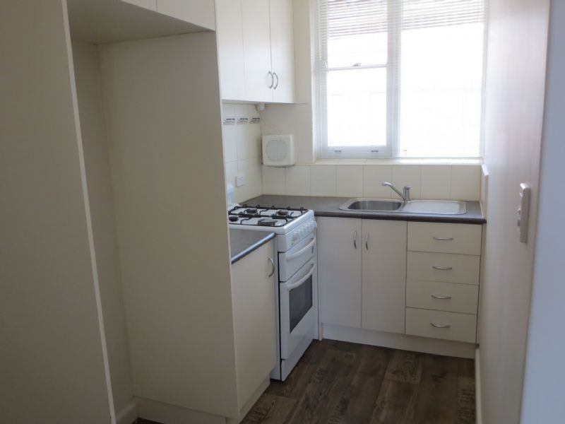 10/8 Rosedale Ave, Glen Huntly VIC 3163