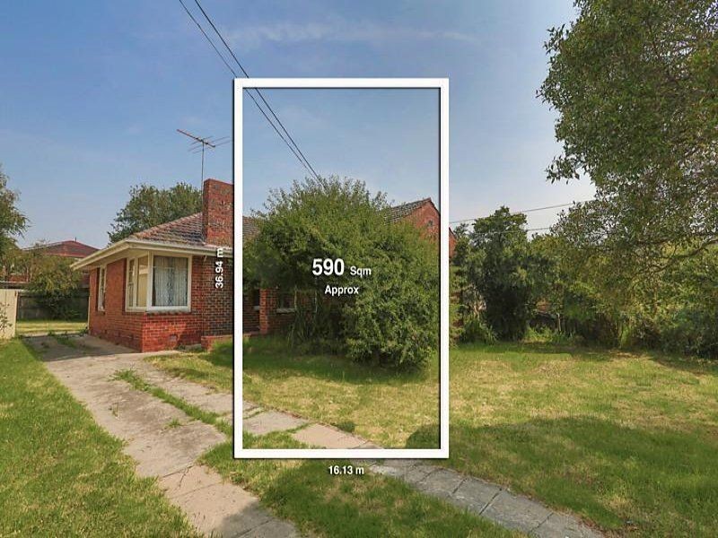 10 Blackshaw St, Mckinnon VIC 3204