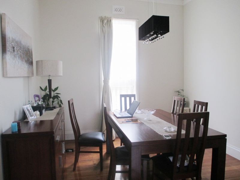 12 Chestnut Street, Carnegie VIC 3163