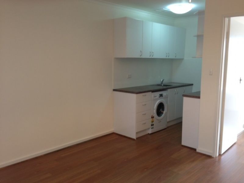 11/80 Woornack Rd, Carnegie VIC 3163