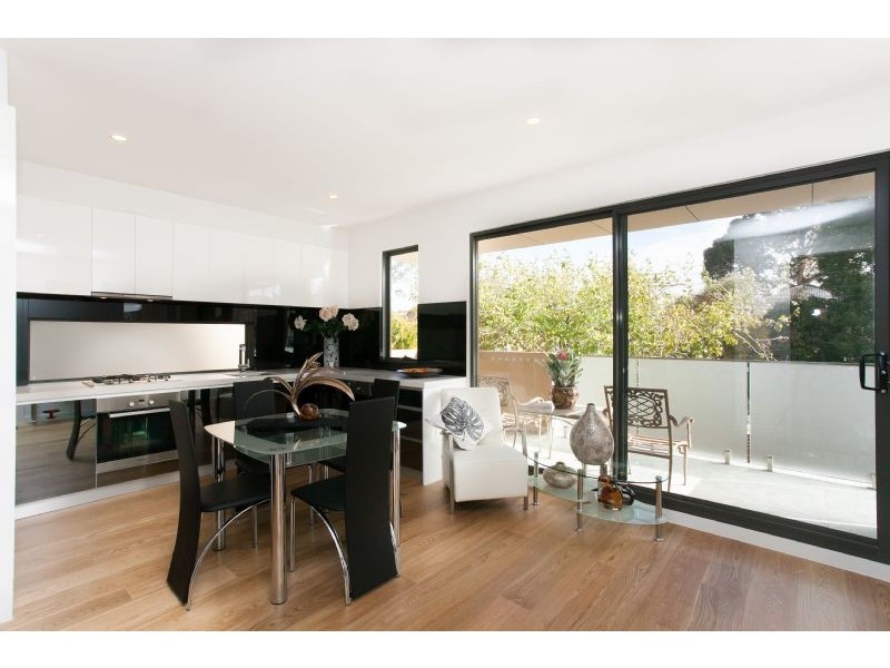 409 Hawthorn Rd, Caulfield South VIC 3162