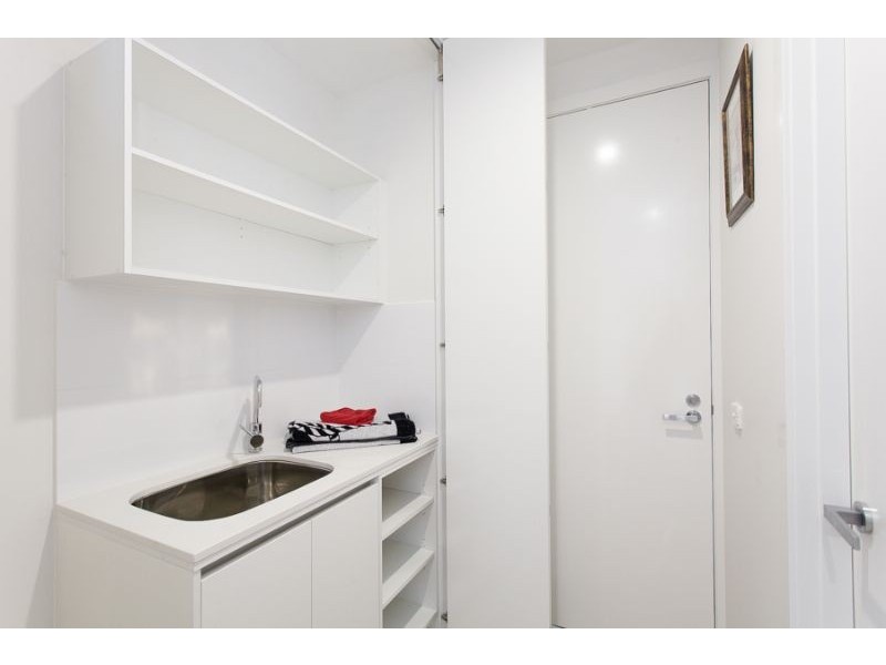 409 Hawthorn Rd, Caulfield South VIC 3162