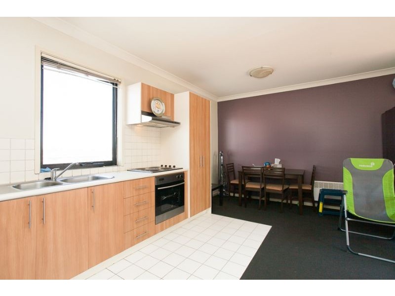 4/3 Royal Lane, Glen Huntly VIC 3163