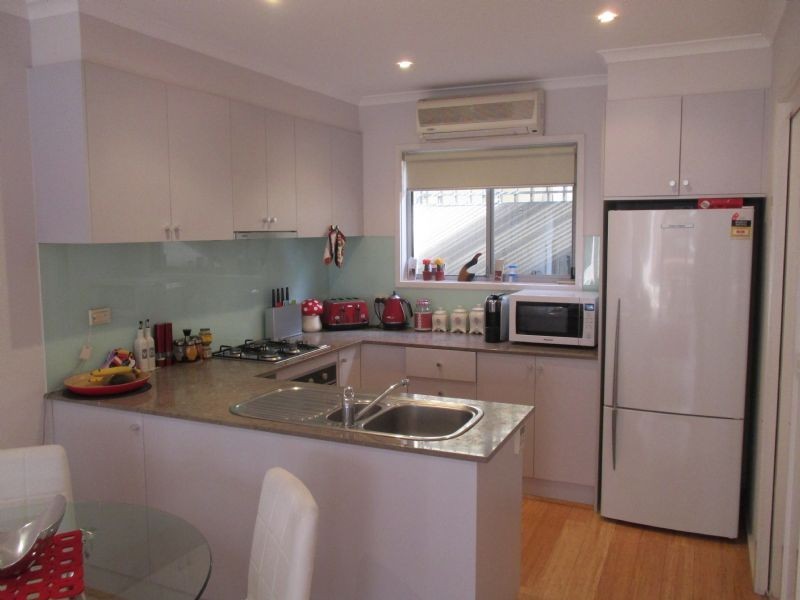 3/1204 Glenhuntly Rd, Glen Huntly VIC 3163