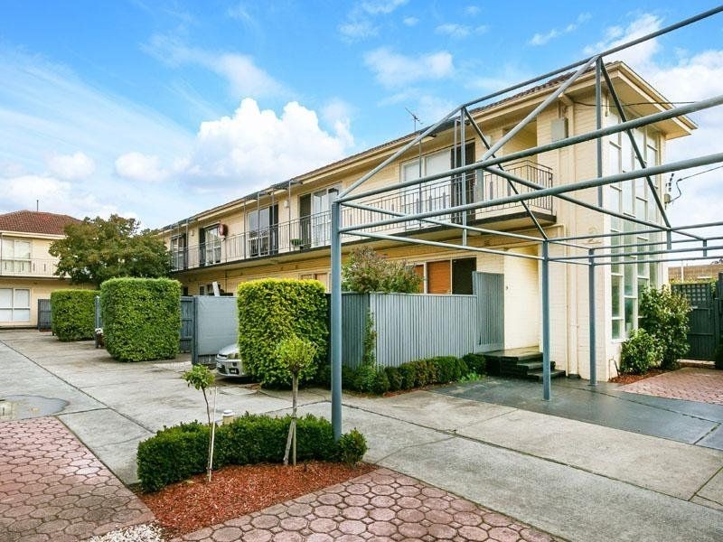 14/2 Rosedale Ave, Glen Huntly VIC 3163