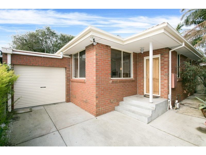 2/12 Bruthen St, Moorabbin VIC 3189