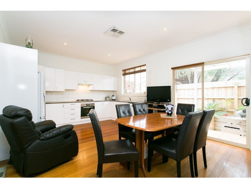 2/12 Bruthen St, Moorabbin VIC 3189