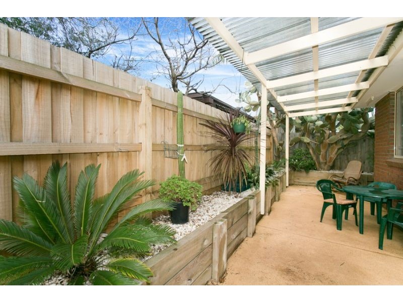 2/12 Bruthen St, Moorabbin VIC 3189
