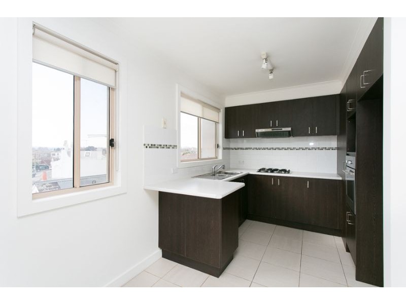 9/35 Carlisle Street, St Kilda VIC 3182