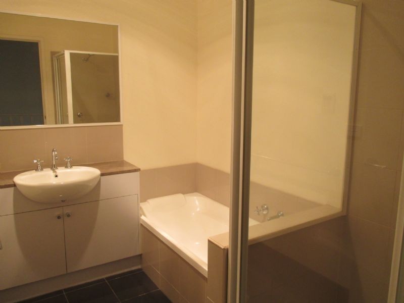 6/1204 Glenhuntly Road, Glen Huntly VIC 3163