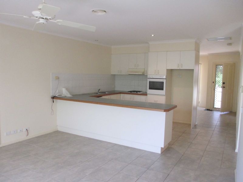 3/292 Warrigal Road/ corner Devoy st, Oakleigh South VIC 3167