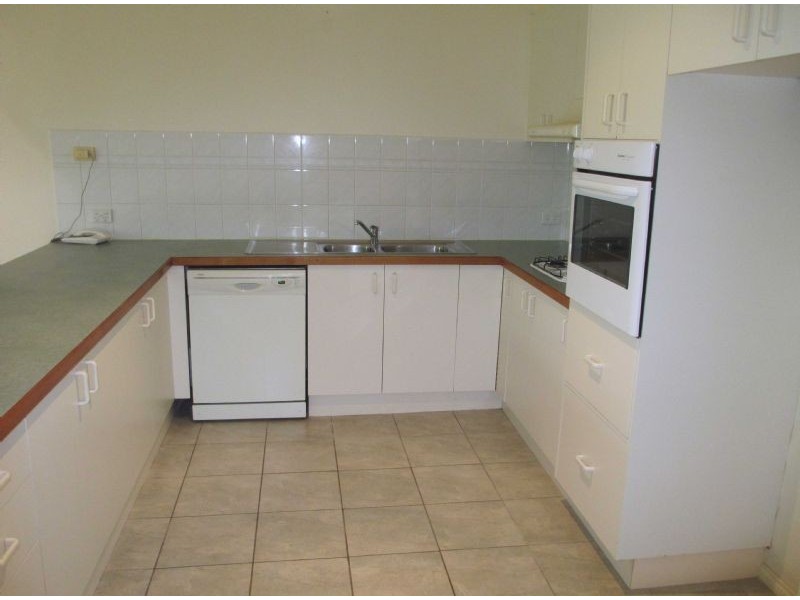 3/292 Warrigal Road/ corner Devoy st, Oakleigh South VIC 3167