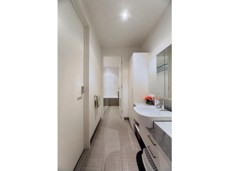 12/18 Waratah Avenue, Glen Huntly VIC 3163