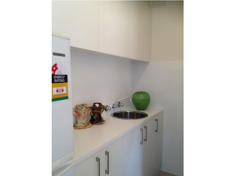 7/11 Waratah Avenue, Glen Huntly VIC 3163