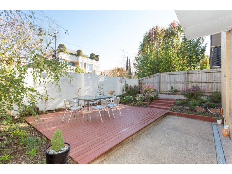 1/68 Mathoura Road, Toorak VIC 3142