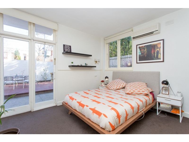 1/68 Mathoura Road, Toorak VIC 3142