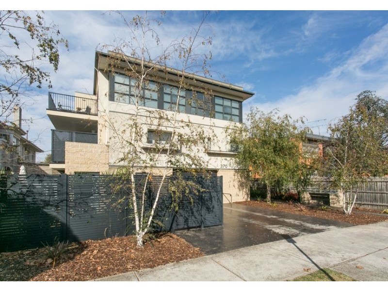 2/370 Orrong Road, Caulfield North VIC 3161