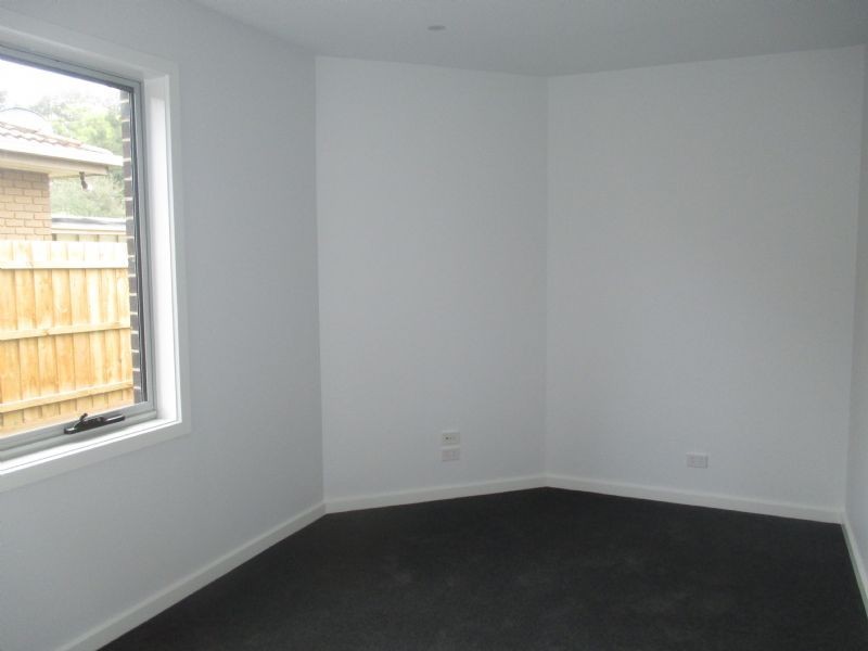 2/125 East Boundary Road, Bentleigh East VIC 3165