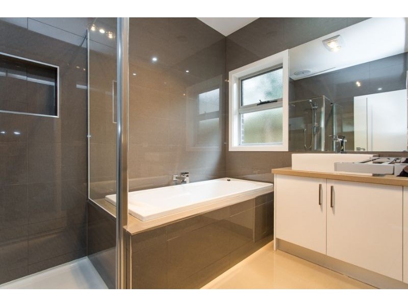 3/125 E Boundary Road, Bentleigh East VIC 3165