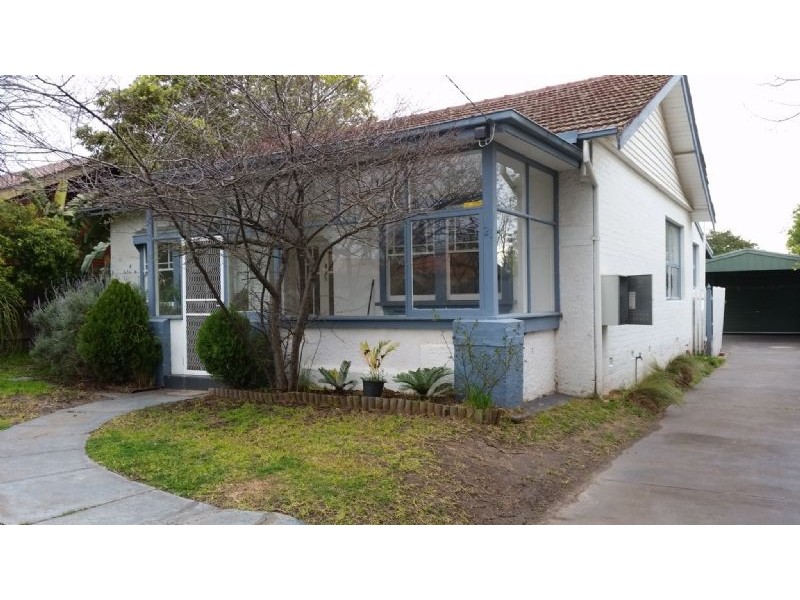 21 Bendigo Ave, Bentleigh VIC 3204