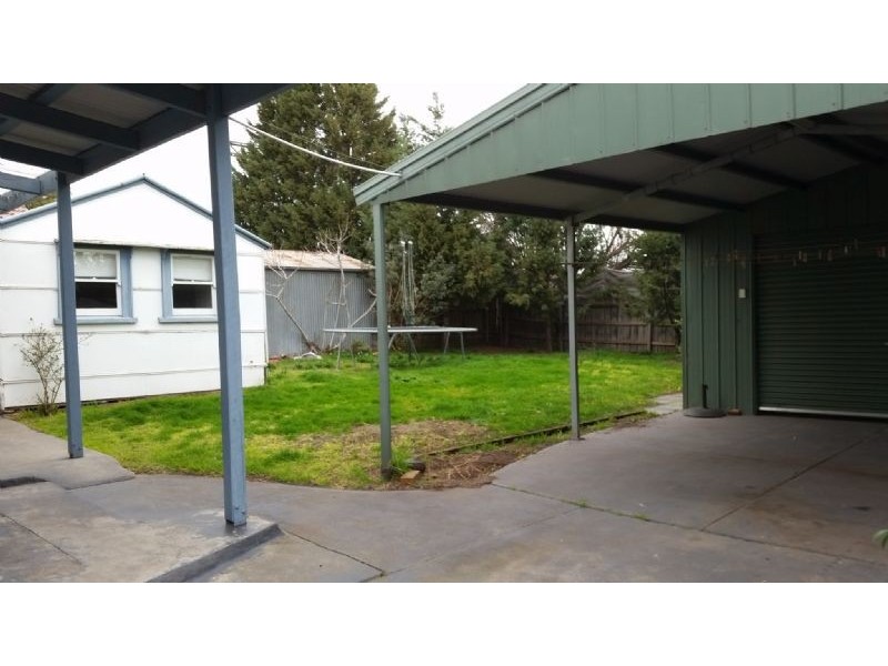21 Bendigo Ave, Bentleigh VIC 3204