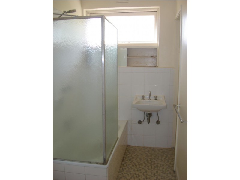 6/30 Royal Ave, Glen Huntly VIC 3163