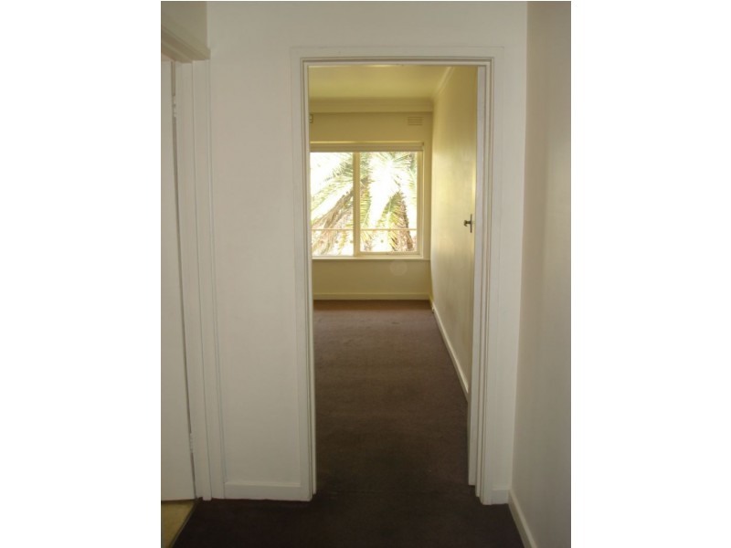 6/30 Royal Ave, Glen Huntly VIC 3163