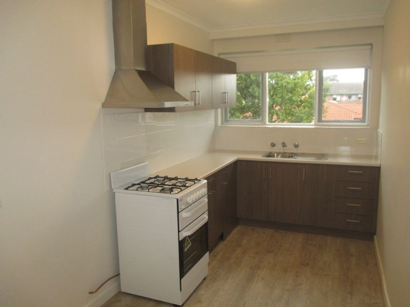 5/30 Royal Ave, Glen Huntly VIC 3163