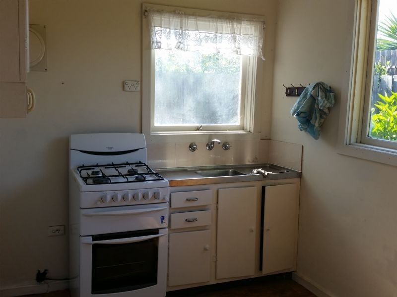 36 Leinster Street, Ormond VIC 3204