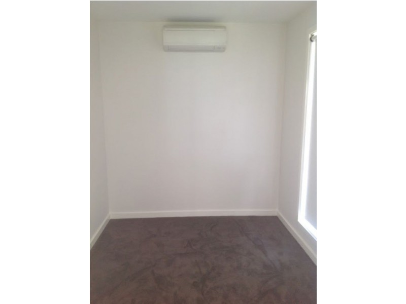 1/1 Warland Rd, Hampton East VIC 3188