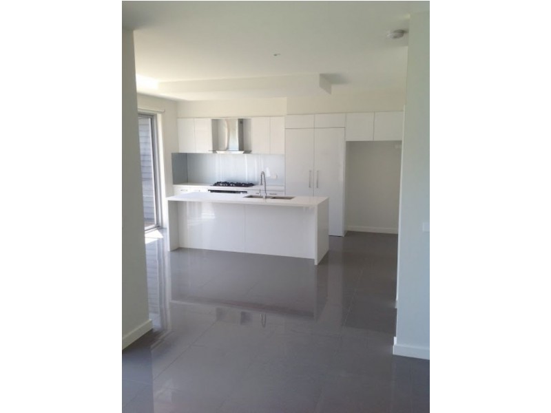 1/1 Warland Rd, Hampton East VIC 3188