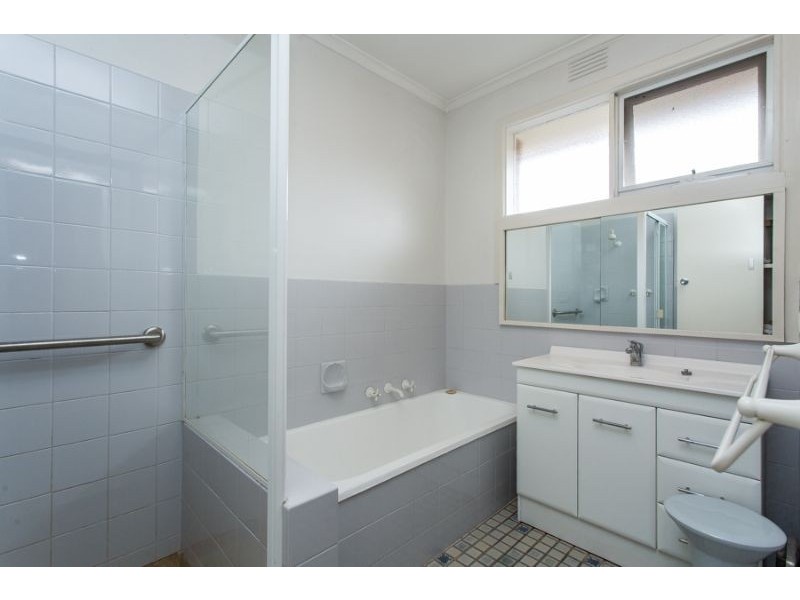 2/4 Park Avenue, Glen Huntly VIC 3163