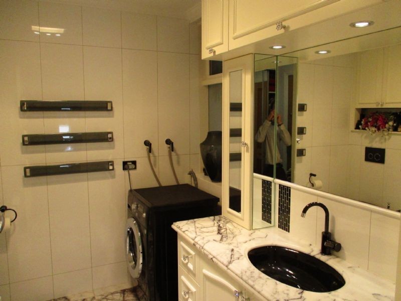 8/1011 Glenhuntly, Caulfield VIC 3162