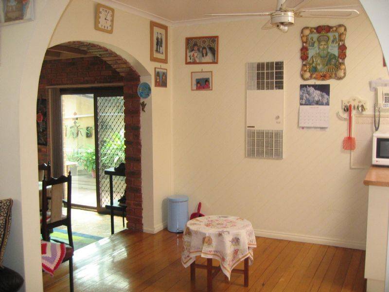 5 Karol Court, Hampton Park VIC 3976