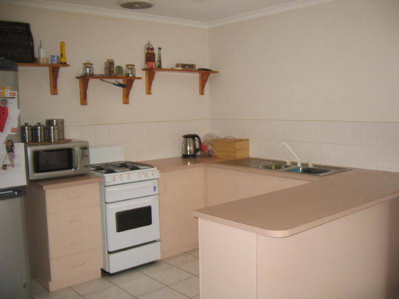 4 Cumulus Court, Hampton Park VIC 3976