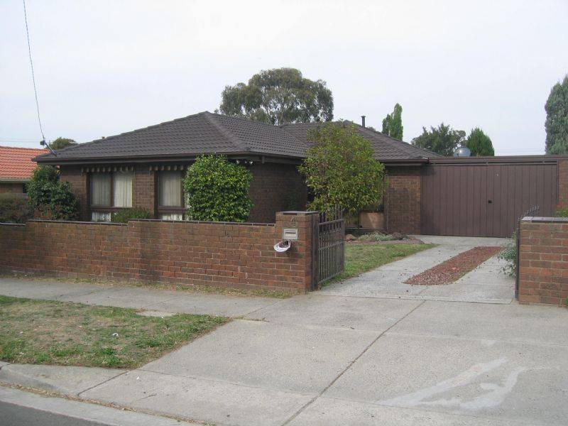 4 Tatterson Street, Hampton Park VIC 3976