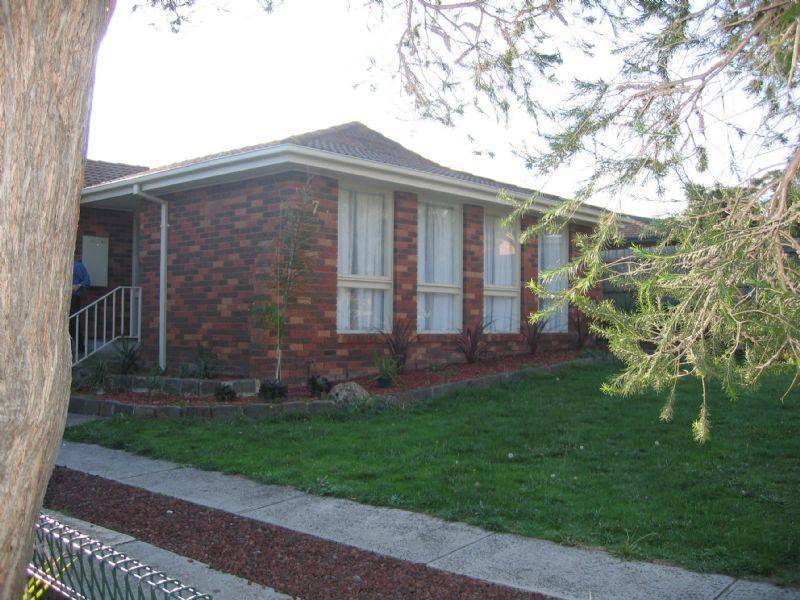 7 Barnsbury Close, Hampton Park VIC 3976