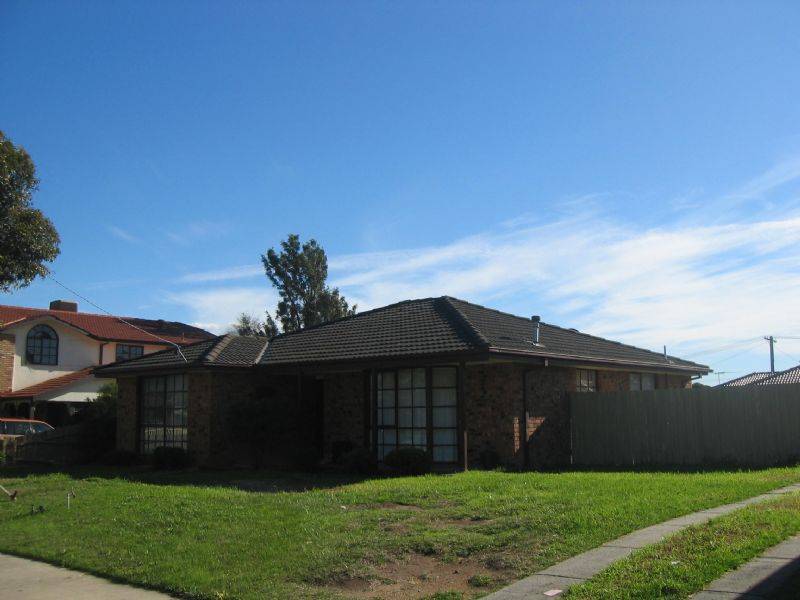 3 George Street, Hampton Park VIC 3976