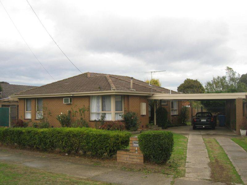3 Marshall Court, Hampton Park VIC 3976
