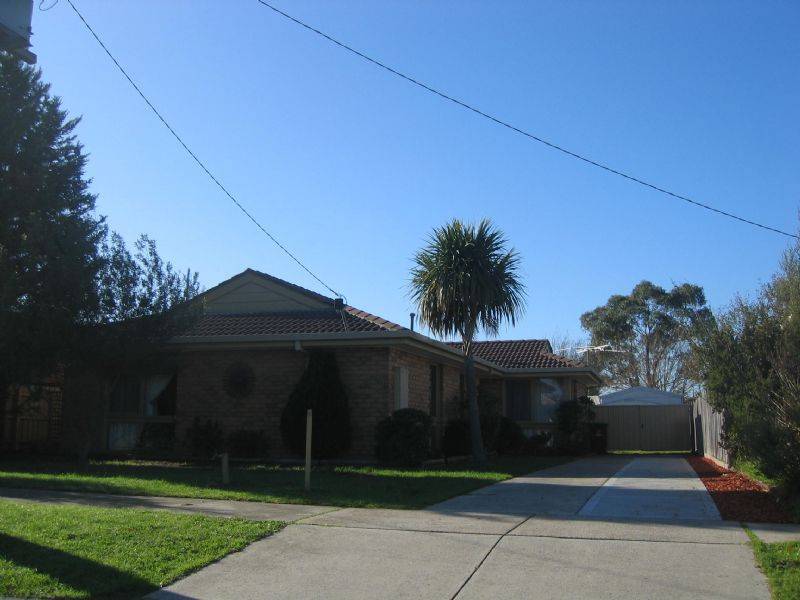 16 Tarella Street, Hampton Park VIC 3976