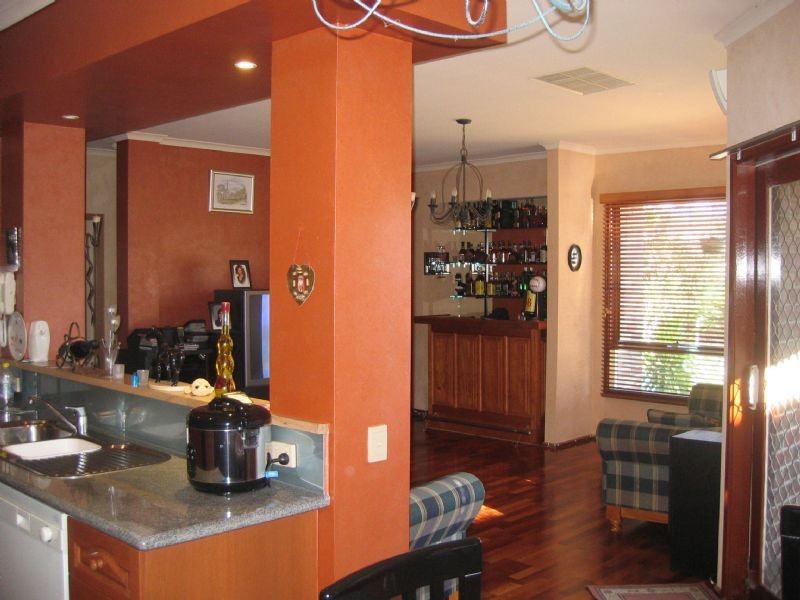 22 Eleanore Crescent, Hallam VIC 3803