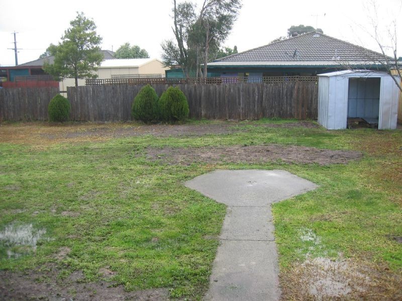 6 Chester Court, Hampton Park VIC 3976