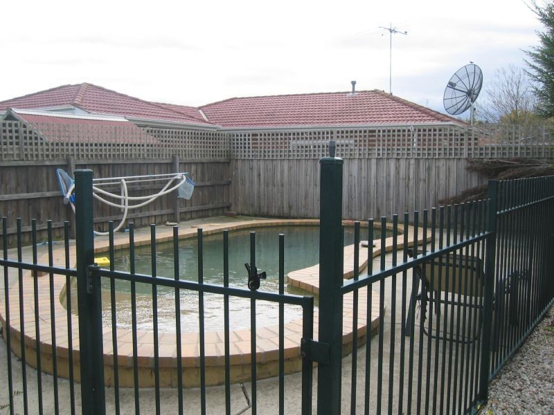 24 Glencairn Avenue, Hallam VIC 3803