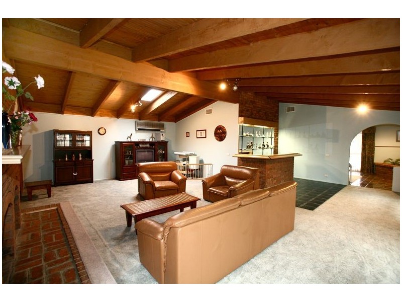 40 The Grange, Hampton Park VIC 3976