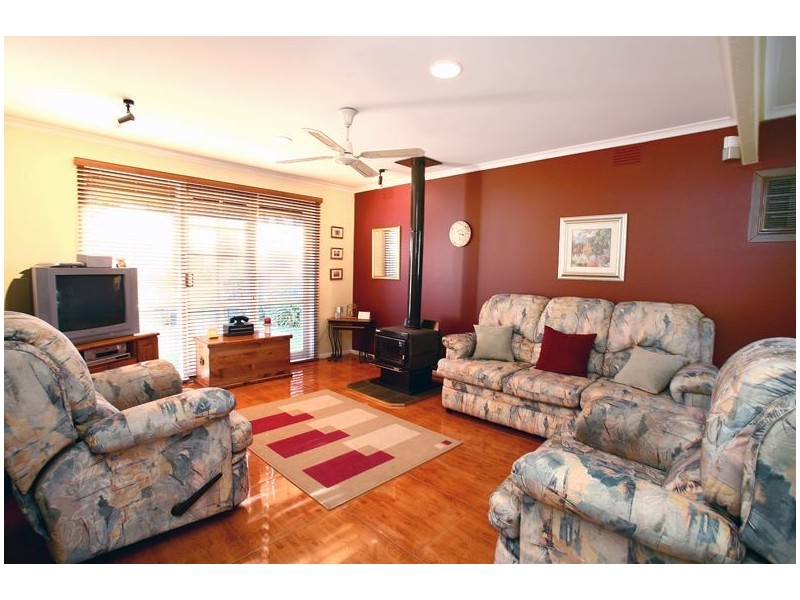 1 Ora Street, Hampton Park VIC 3976