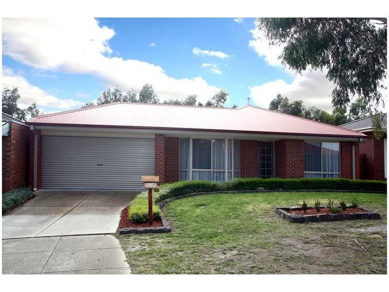 21 Dutton Close, Lynbrook VIC 3975