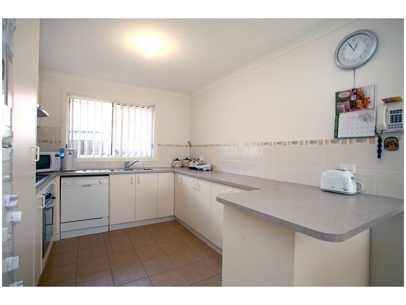 8 Burlington Chase, Hampton Park VIC 3976